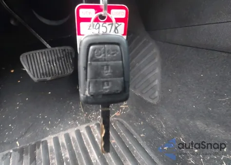 2009 Pontiac G8 из США, поврежденный, VIN 6G2ER57739L179150